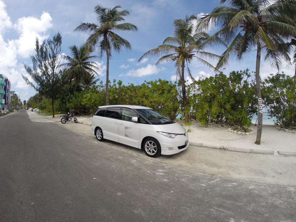 Airport Beach Hotel Hulhumale Exterior foto