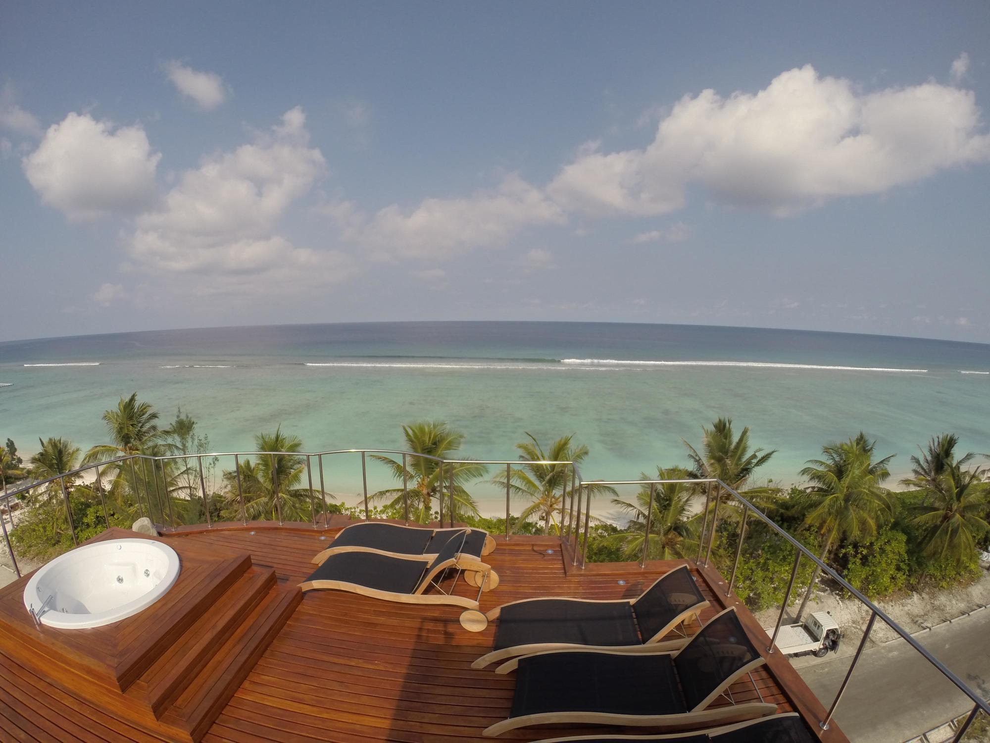 Airport Beach Hotel Hulhumale Exterior foto