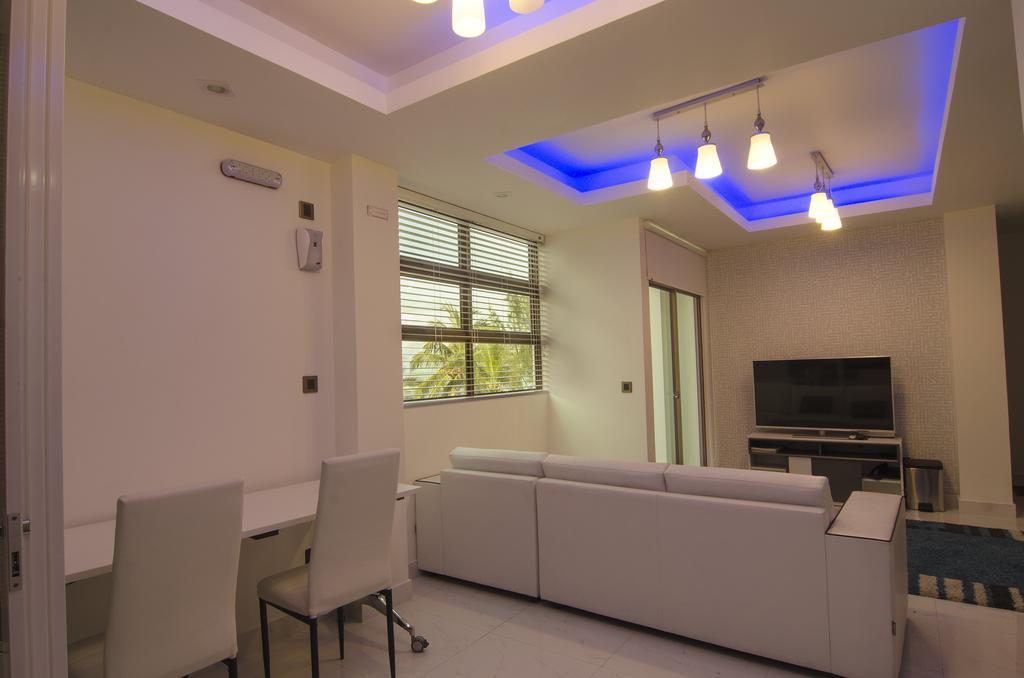 Airport Beach Hotel Hulhumale Exterior foto