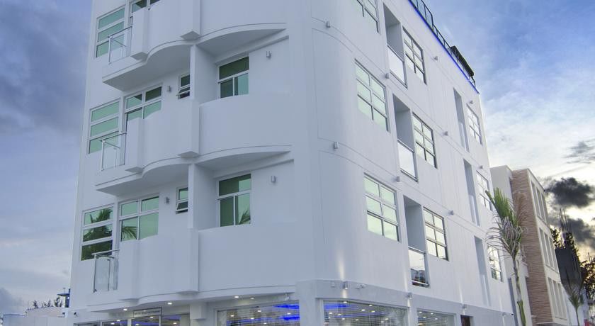 Airport Beach Hotel Hulhumale Exterior foto