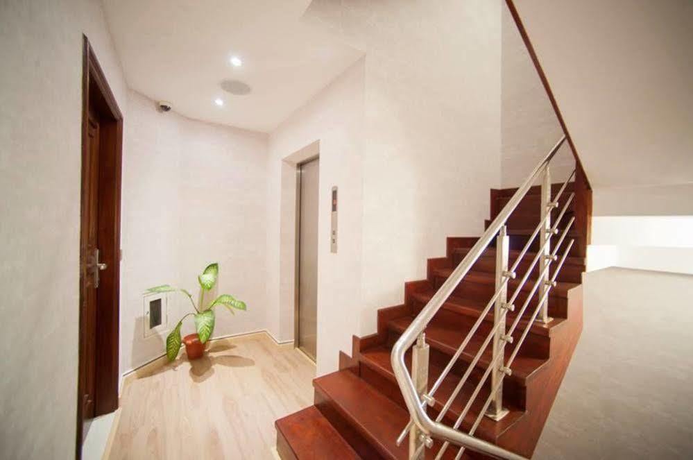 Airport Beach Hotel Hulhumale Exterior foto